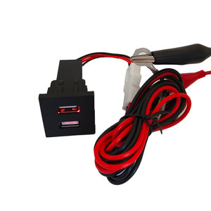 Водонепроницаемый <span class=keywords><strong>VW</strong></span> Dual <span class=keywords><strong>Usb</strong></span> зарядное устройство 2-<span class=keywords><strong>Usb</strong></span> порты зарядное устройство розетка для 12V/24V автомобиля с подсветкой цифровой дисплей - Product Image 1