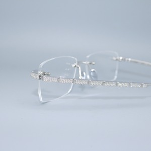 Lunettes de vue sans monture en argent sterling 925 de qualité supérieure, branches ornées de moissanite style échelle, personnalisables OEM - Product Image 2