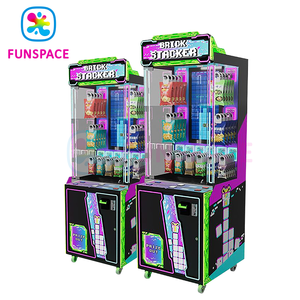 놀이 공원 시설 선물 인형 기계 큐브 스태킹 게임 동전으로 작동되는 아케이드 클로 머신 - Product Image 4