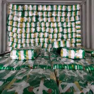 Vente de gros OEM couches jetables de haute qualité pour bébés couches pour bébés en film PE canapés bébé - Product Image 4