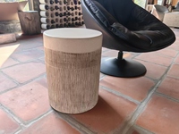 Table d'appoint ronde moderne en MGO, design unique à texture de corde, table basse en béton, élégant tabouret en ciment, utilisable en extérieur et en intérieur