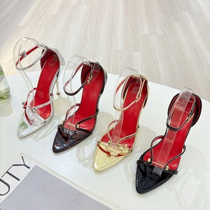 Nouvelles Sandales à Talons Hauts Pointues et Ouvertes en Métal Argenté et Doré avec Boucle à Rivets, Tendance et Sexy 2025 - Product Image 1