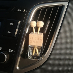 Bouteille de diffuseur d'huile essentielle de parfum rechargeable avec Clip de ventilation de voiture en verre vide de LOGO personnalisé - Product Image 5