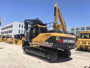 Excavatrices sur chenilles Hyundai R220LC-9T d'occasion à bas prix, parfaitement fonctionnelles, 20 tonnes, occasion - Product Image 4
