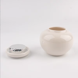 Urne funéraire en céramique pour animaux de compagnie avec couvercle scellé, logo et forme personnalisables, conteneur commémoratif pour cendres d'animaux avec design <span class=keywords><strong>photo</strong></span> - Product Image 3