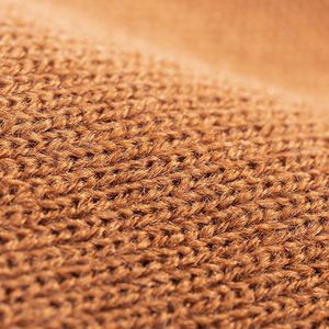 Bonnets en tricot de nylon durables personnalisés pour l'hiver - Couvre-chefs personnalisés en gros pour temps froid et protection auditive chaude - Product Image 3