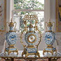Horloge de table en laiton de haute qualité de style européen ornement en porcelaine bleu et blanc peint à la main décoration de la maison accessoires de maison