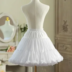 Mini jupon de style Lolita de mariage pour femme Tulle Puffy Short Bridal Underskirt with No Hoop Rockabilly <span class=keywords><strong>Tutu</strong></span> - Product Image 3