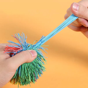 <span class=keywords><strong>NOLL</strong></span> Großhandel Werbe-Sensorik-Fidget-Spielzeug Bunter Silikon-Koosh-Ball Flauschige Jonglier- und Hüpfbälle Dehnbare Spielzeugbox 5-7 - Product Image 6