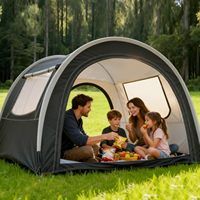 Tente de camping spacieuse OEM avec plafond haut et fenêtres de ventilation pour un abri extérieur confortable