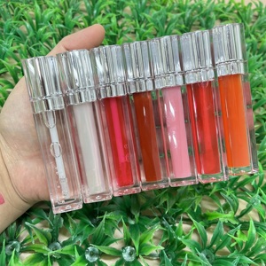 Vente en gros <span class=keywords><strong>Injection</strong></span> de plantes pour les lèvres Plumper Gloss Format de voyage Acide hyaluronique Lèvres Plumper avec marque privée - Product Image 5