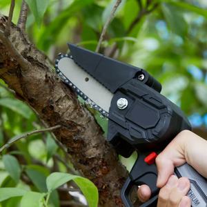 Mini <span class=keywords><strong>scie</strong></span> à batterie 4 ''Mini <span class=keywords><strong>scie</strong></span> à chaîne <span class=keywords><strong>électrique</strong></span> sans fil 21V <span class=keywords><strong>pour</strong></span> <span class=keywords><strong>couper</strong></span> les <span class=keywords><strong>branches</strong></span> de petits arbres Deux piles - Product Image 2