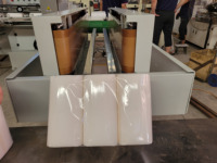 Machine de découpe et d'emballage automatique de papier toilette mini en rouleaux à haute capacité (9 rouleaux) avec moteur pour le marché européen