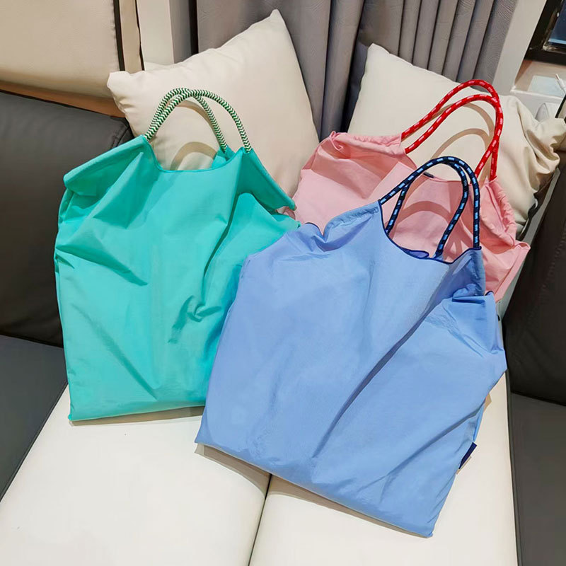 Handbag Outdoor Large Capacity Light Weight Portable Handbag