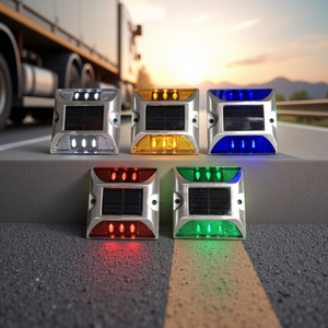 Ce RoHS mắt mèo IP68 đường đánh dấu đường lái xe lớn lên vỉa hè đánh dấu nhôm <span class=keywords><strong>LED</strong></span> năng lượng mặt trời đường Stud ánh sáng - Product Image 5