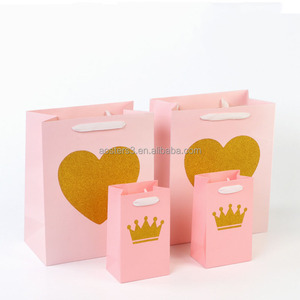 Sacs cadeaux personnalisés de luxe en papier recyclé avec poignée en ruban, logo en relief, impression, revêtement UV, dorure à chaud, marque XTY, Guangdong - Product Image 4