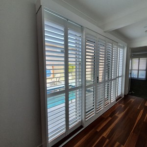 Tapparelle Scorrevoli <span class=keywords><strong>in</strong></span> <span class=keywords><strong>Legno</strong></span> Impermeabili Premium Direttamente dalla Fabbrica, <span class=keywords><strong>Persiane</strong></span> Personalizzate per Soggiorno - Product Image 4