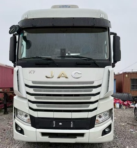 Precio bajo de alta calidad 2021 usado Jac K7 Tractor camión 420/460 Hp 4X2 Airbag puente transmisión automática Tractor cabeza remolque - Product Image 2