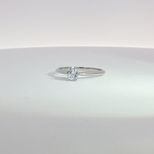 Bague solitaire en or blanc 18 carats classique personnalisable, sertie de diamants taille brillant à 6 griffes, tête vide, pierre précieuse en vrac, à porter tous les jours - Product Image 3