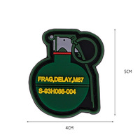 Parche de PVC con Diseño de Arma en Versión Q, Listo para Enviar, Insignia de Goma 3D con Velcro, Apto para Mochilas Deportivas y Gorras