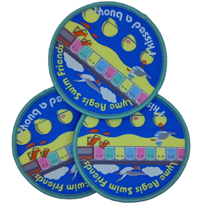 무료 디자인 맞춤형 <span class=keywords><strong>5</strong></span> 패널 메쉬 캡 짠 패치 수 놓은 패브릭 배지 의류 및 모자 봉제 - Product Image 1