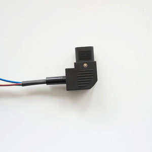 OEM ODM Farklı Boylarda Özel Kablo Demeti C13 Güç Konnektör Kablosu Ferritli - Product Image 2