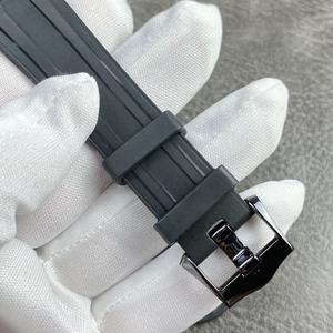 Reloj de Hombre Sea Master 210.92.44.20.01.003 con Correa de Caucho, Bisel de Cerámica, Esfera Negra y Movimiento Automático 8806 - Product Image 6