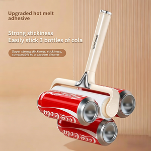 Convenient Tear-off <strong>Lint</strong> Roller, Equipped with Adhesive <strong>Rolls</strong> to Clear <strong>Lint</strong> and Pet Hair From Fabrics - Product Image 1