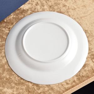 จานผลไม้ขาตั้งสูงสไตล์อิตาเลียนย้อนยุคคลาสสิก ทำจากเซรามิก เป็นมิตรกับสิ่งแวดล้อม ปรับแต่งได้สำหรับงานแต่งงานและงานปาร์ตี้ - Product Image 3