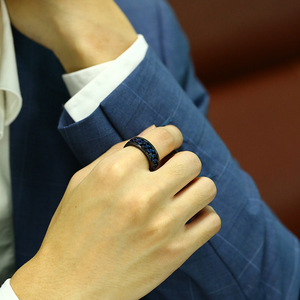 Anillo Giratorio de Acero Inoxidable para Hombre, Anillo de Eslabones Giratorios, Ancho, Impermeable, Apilable, Moderno, para Uso Diario y Fiestas - Product Image 5