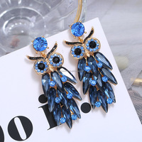 BELLEWORLD, venta al por mayor, pendientes de tuerca de búho de cristal coloridos Vintage, último diseño, pendiente de aro de Animal bonito, joyería de diamantes de imitación para mujer