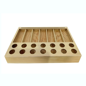 Présentoir de comptoir en bois Apache personnalisé pour rouges à lèvres, idéal pour les boutiques de beauté bio, les magasins de cadeaux et les studios de maquillage professionnels - Product Image 3