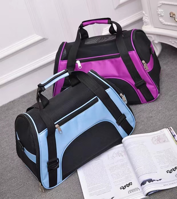 Nice Quality Large Capacity Dog Outdoor Bag Portable Pet Carrier Breathable Cage For Dog Cat