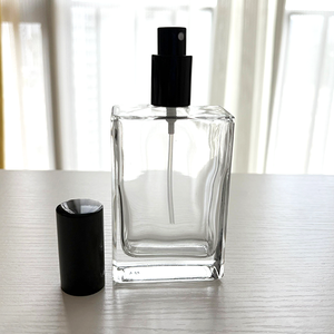 Botella de cristal de perfume de lujo cuadrada con logotipo personalizado 15ml 30ml 50ml 100mL espray rellenable con pulverizador de bomba para difusor de embalaje - Product Image 6