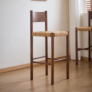 เก้าอี้บาร์ทรงสูงสไตล์นอร์ดิกวินเทจ ทำจากไม้เนื้อแข็ง พร้อมเชือก สำหรับร้านอาหาร บาร์ โรงแรม วิลล่า คาเฟ่ รุ่น BC-007 - Product Image 2