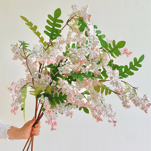 Fleurs artificielles Qingyu Chronicle, branche unique en soie rose clair pour la décoration de la maison, bouquet d'anniversaire - Product Image 1