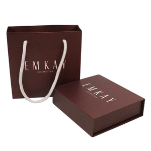 Coffret cadeau de rouge à lèvres haut de gamme avec logo personnalisé, avec sac, maquillage pour femmes, Saint-Valentin, cosmétique, fermeture magnétique, emballage rigide - Product Image 5