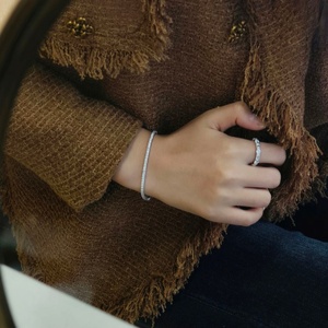 Pulsera de tenis unisex de diamantes cultivados en laboratorio, corte brillante, platino blanco exquisito, 2.3mm, cuatro puntas, la más vendida - Product Image 2