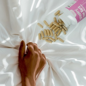 Cápsulas de Olmo Resbaladizo de Marca Privada Chinaherbs para Mujeres, Nutrición Vaginal Natural y Orgánica, Cápsulas Veganas de Olmo Resbaladizo - Product Image 3