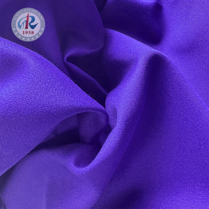Tissu imperméable et ignifuge pour applications industrielles extérieures - Product Image 2
