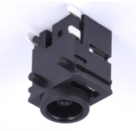 في الزاوية اليمنى للمقبس الكهربائي - Product Image 5