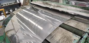 Декоративный материал зеркальная отделка AISI нержавеющая сталь катушка Золотые полоски - Product Image 6