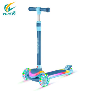 Trottinette pour tout-petits à 3 roues YILIEN 2026, nouveau design, lumières <span class=keywords><strong>LED</strong></span> multicolores sur le plateau et les roues, trottinette pour enfants avec Bluetooth - Product Image 4