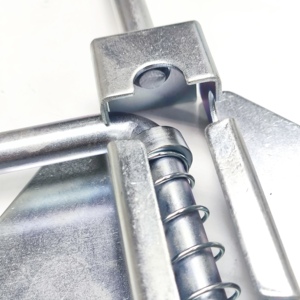 Industrieller Schmetterlingsriegel Schwerlast-Garagentorverriegelung für Sektionaltore und Lagertore - Product Image 3