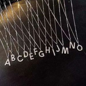 Xinfly - Collar Personalizado con Colgante de Letra Inicial en Oro de 18K y Diamantes - Product Image 1