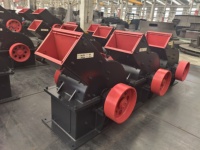 Le plus petit concasseur à marteaux portable en métal 400*300, moteur diesel, 3-10 TPH, prix bas