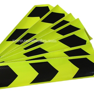 Cinta reflectante de seguridad retro reflectante verde y negra de PVC de 5 cm x 90 cm, 10 cm x 90 cm, adhesivo reflectante para camiones, calcomanía de seguridad para la carrocería de automóviles y vehículos. - Product Image 2