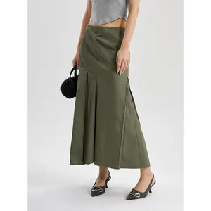 High-waisted Thin A-line Fishtail Dress Irregular Half-body Skirt in Hepburn Style Pleated Decoration Long Span Knee Skirt Woven