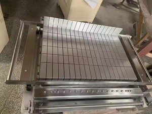 Tagliatrice Manuale per Torte al Cioccolato in Acciaio Inox, Affettatrice per <span class=keywords><strong>Pasticceria</strong></span>, Macchina per Tagliare Dessert - Product Image 5