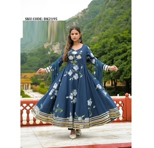 Vestido Tradicional de Algodón Suave para Mujer, Diseñado con Detalles Elegantes, Tela Fluida y Cómoda, Ropa Cultural para el Día a Día y Fiestas - Product Image 1